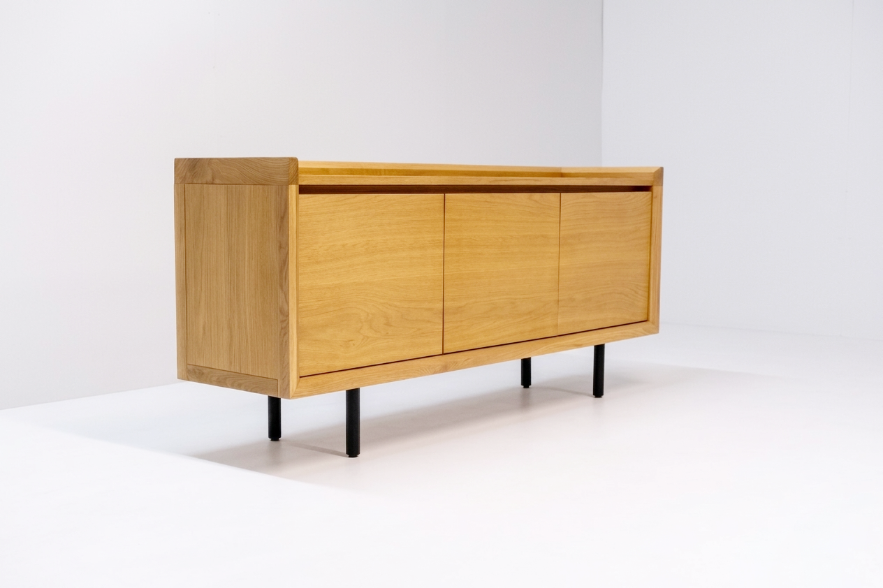 Peninsular 3 Door Entertainment Unit